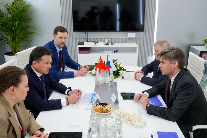 Губернатор Подмосковья и глава Роскосмоса обсудили вопросы сотрудничества