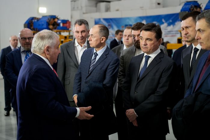 Андрей Воробьев посетил НИЦ "Курчатовский институт" ИФВЭ в Протвине