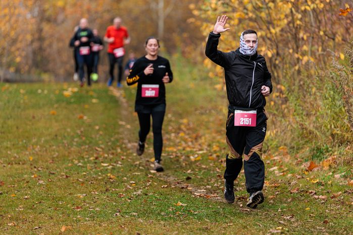 Забег Hero League Trail на 1, 5 и 10 км по пересеченной местности в Красногорске