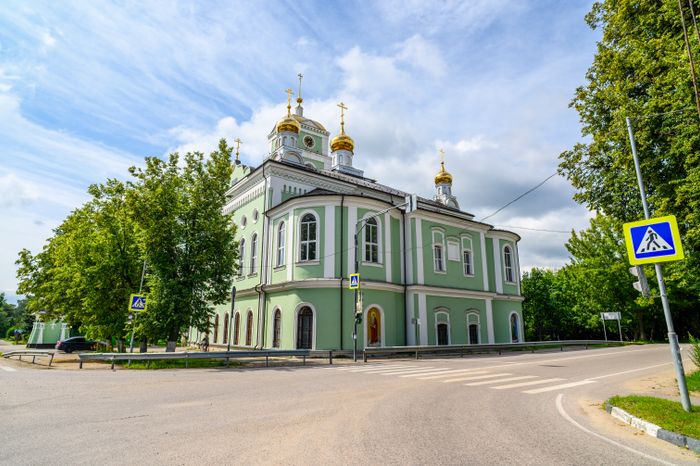 Церковь Троицы Живоначальной в Старой Купавне Богородского округа