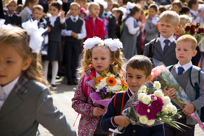 День знаний в школе №4 им. Г. К. Жукова в Краснознаменске