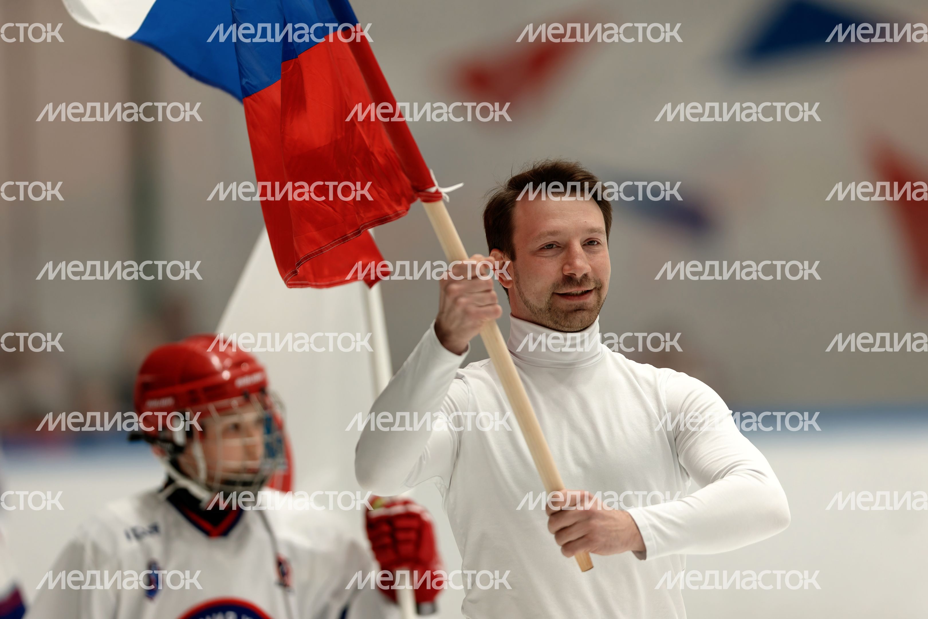 Хоккейный матч ко Дню Победы в Красногорске Хоккейный матч ко Дню Победы в Красногорске