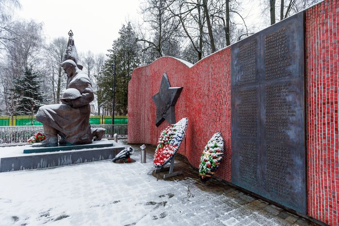 Мемориал Великой Отечественной войны в Зверосовхозе округа Пушкинский