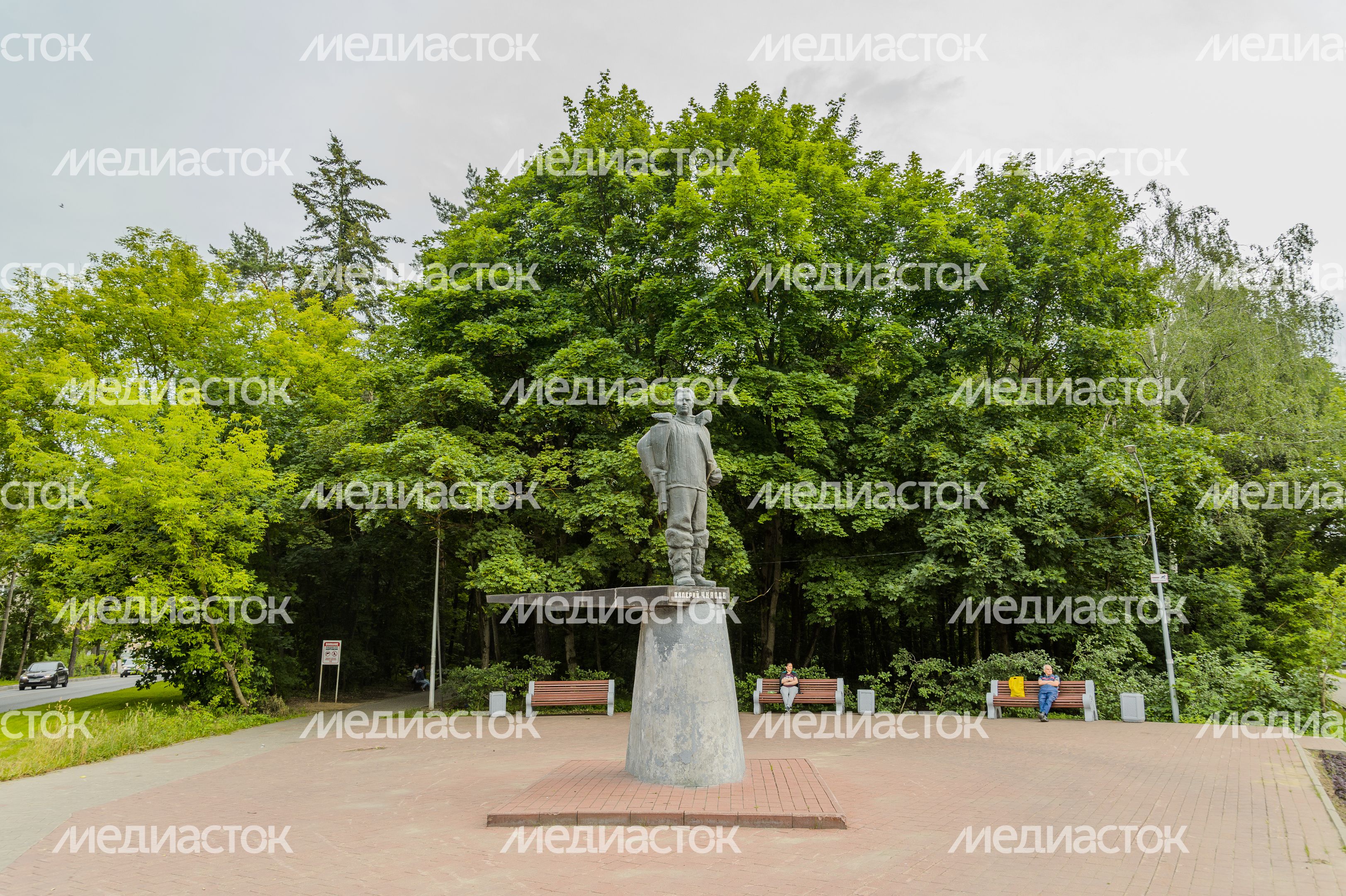 Памятник В.П. Чкалову Памятник В.П. Чкалову