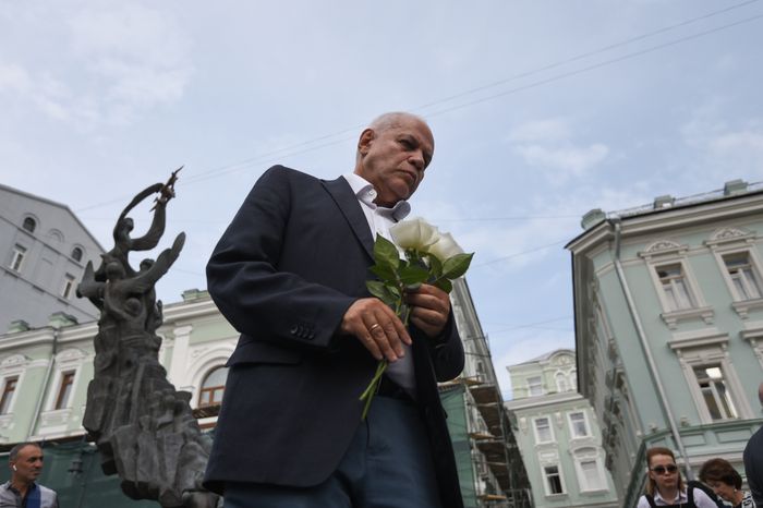 Митинг «Без слов» в память о жертвах трагедии в Беслане прошел в Москве