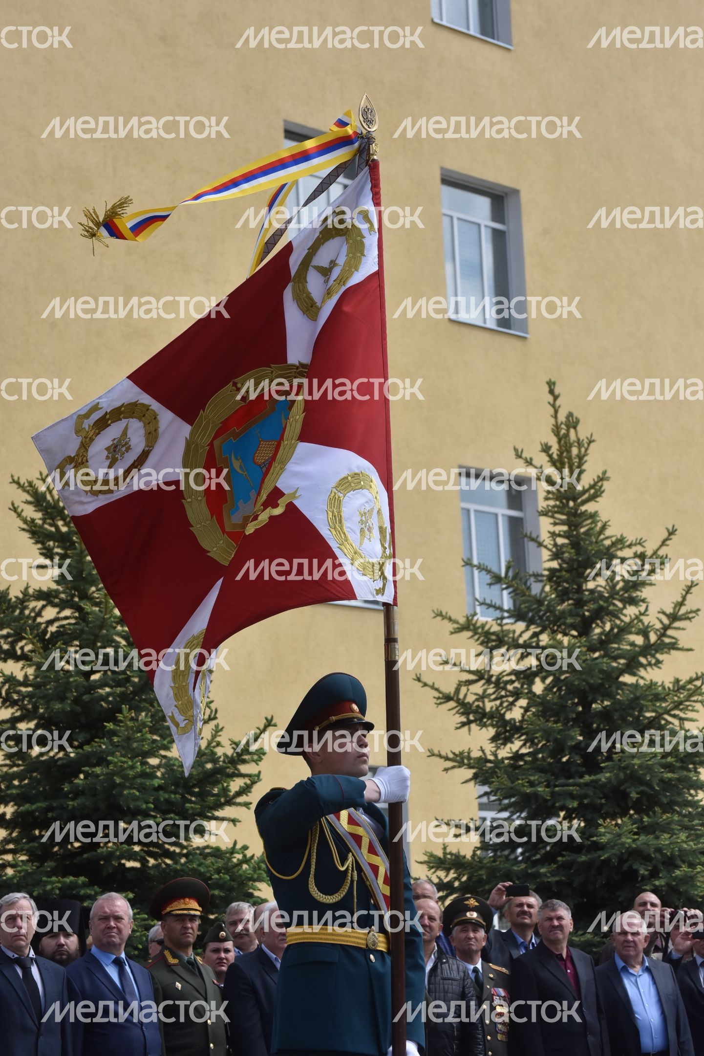 Церемония вручения ордена Жукова Софринской бригаде