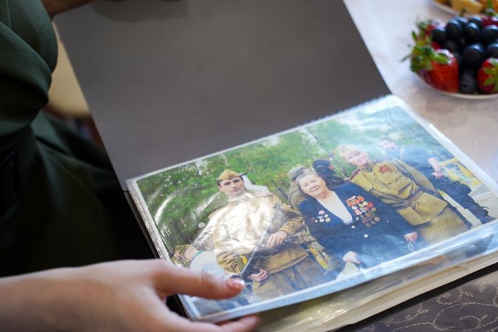 Ветерана ВОВ Клавдию Ровинскую поздравили с Днем Победы