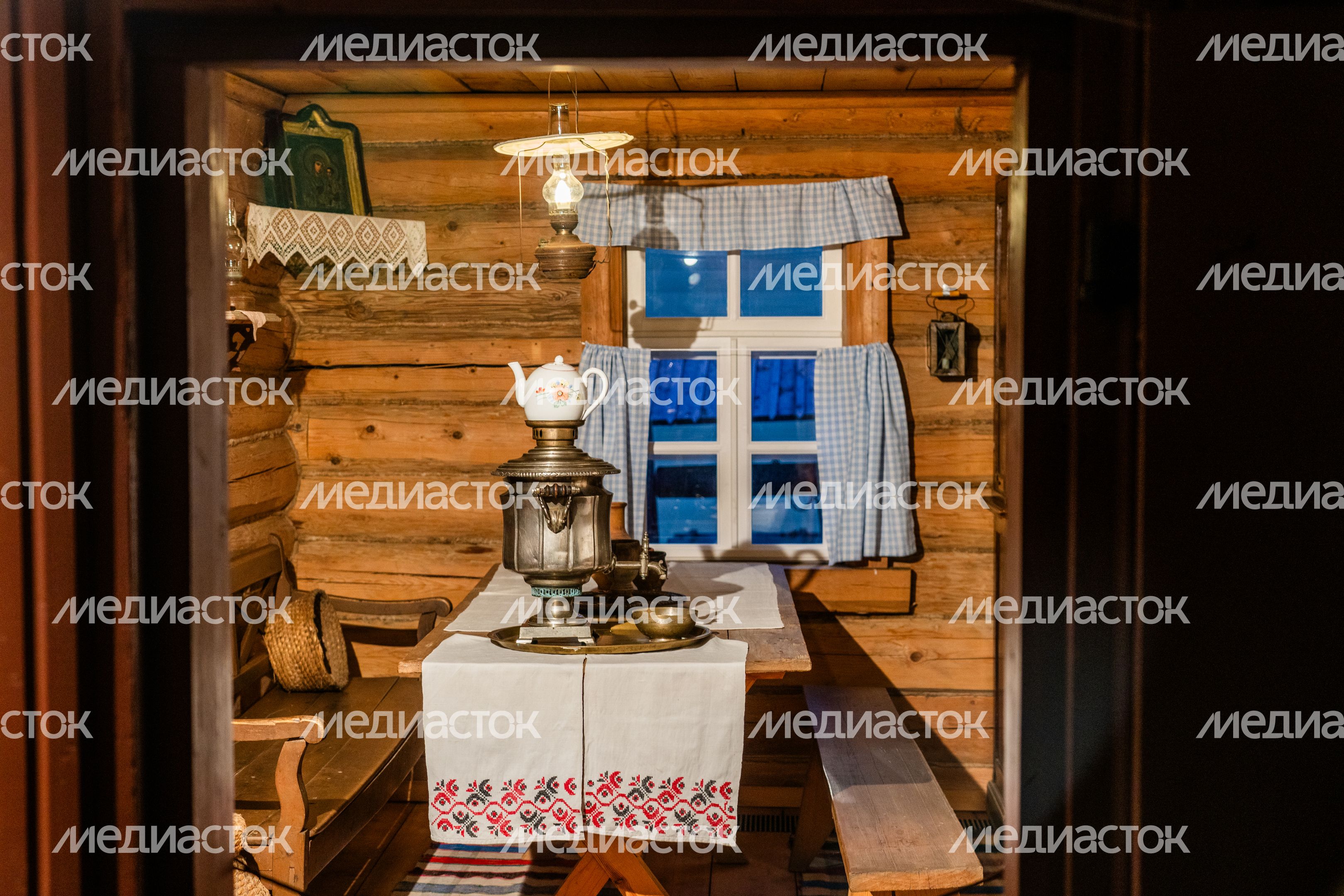 Экспозиция «Флигель-кухня» после реконструкции в музее-заповеднике «Мелихово» округа Чехов Экспозиция «Флигель-кухня» после реконструкции в музее-заповеднике «Мелихово» округа Чехов