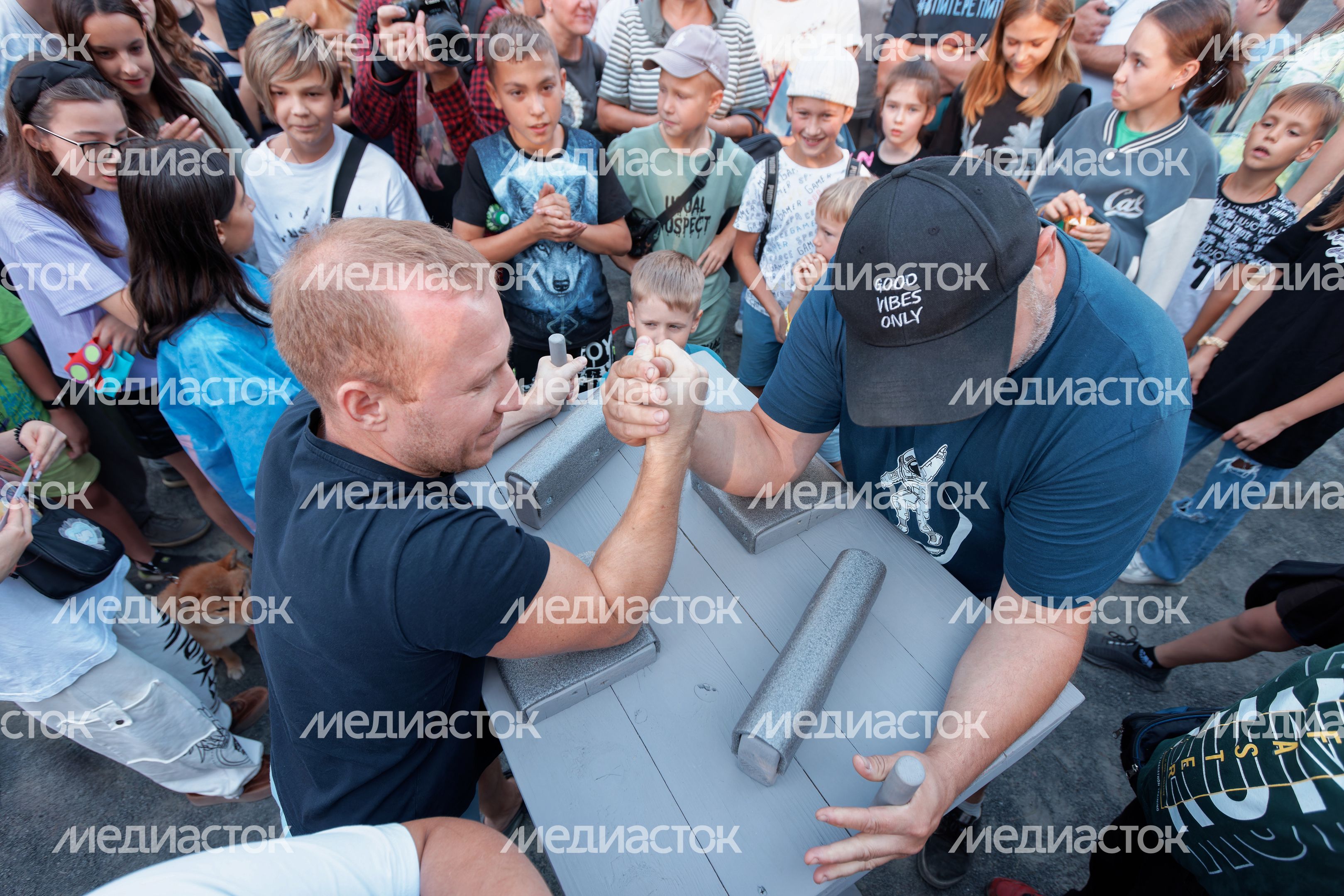 Зрелищные гонки на самодельных машинках «Гальчино Ралли» в Домодедово Зрелищные гонки на самодельных машинках «Гальчино Ралли» в Домодедово