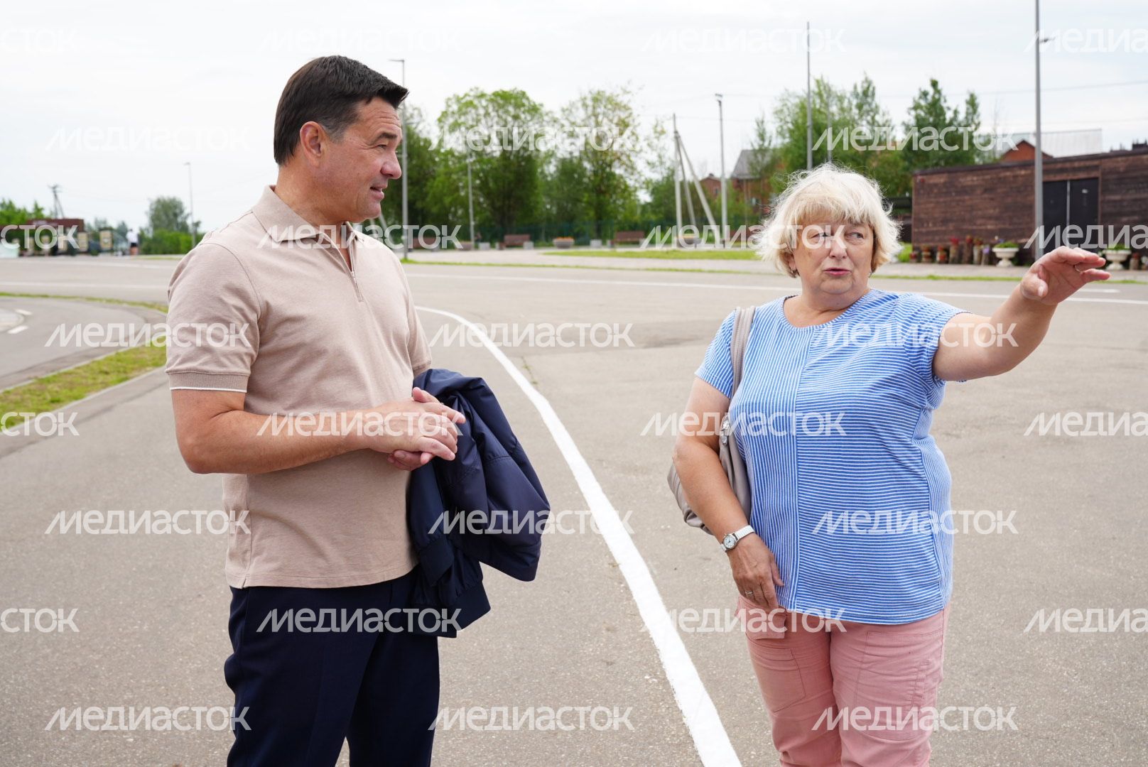 Встреча Губернатора Подмосковья с посетителями парка «Ривьера» в Можайске