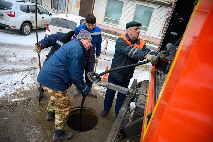 Рабочие Мособлводоканала провели техобслуживание инфраструктуры водоснабжения Павловского Посада