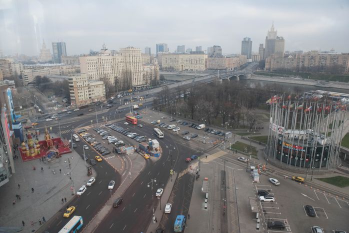 Киевский вокзал: дебаркадер Шухова и закрытая смотровая Москвы