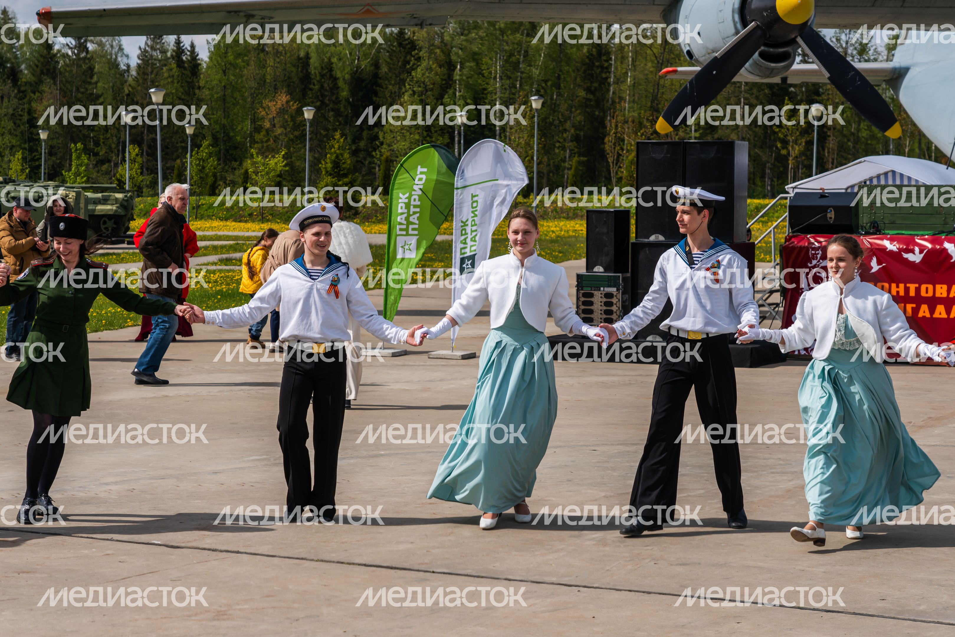 День Победы в Центральном парке "Патриот". Кадетский бал День Победы в Центральном парке "Патриот". Кадетский бал