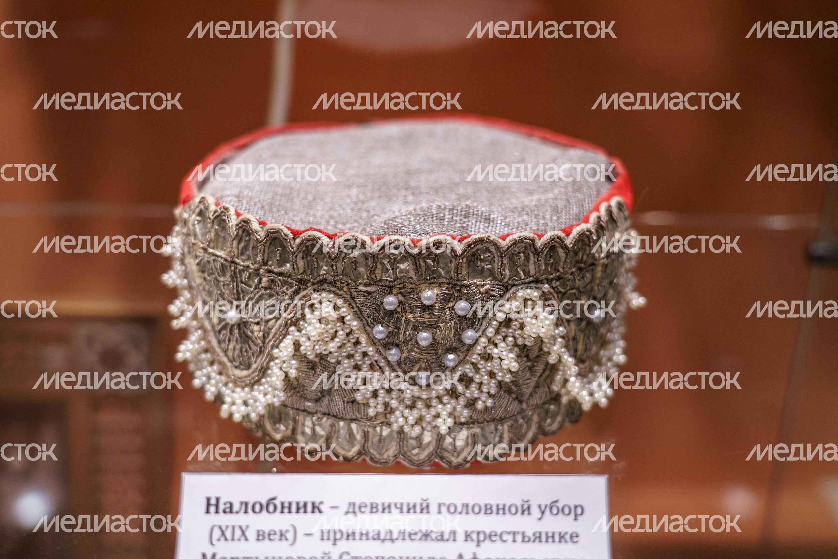 Дзержинский. МАУК «Культурно-эстетический центр». Выставки Дзержинский. МАУК «Культурно-эстетический центр». Выставки