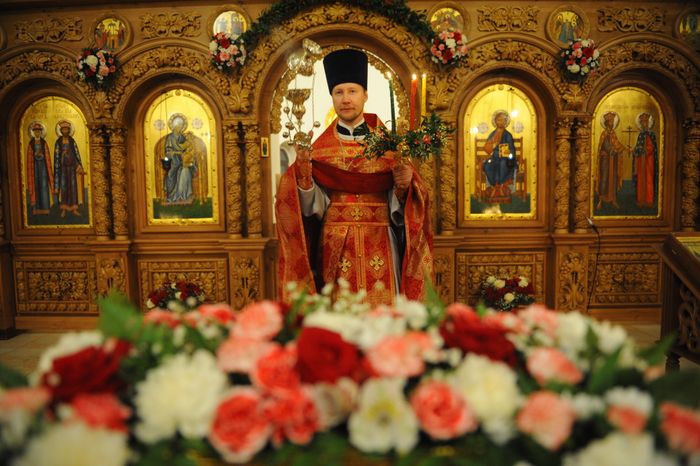 Пасхальное богослужение в Троицке
