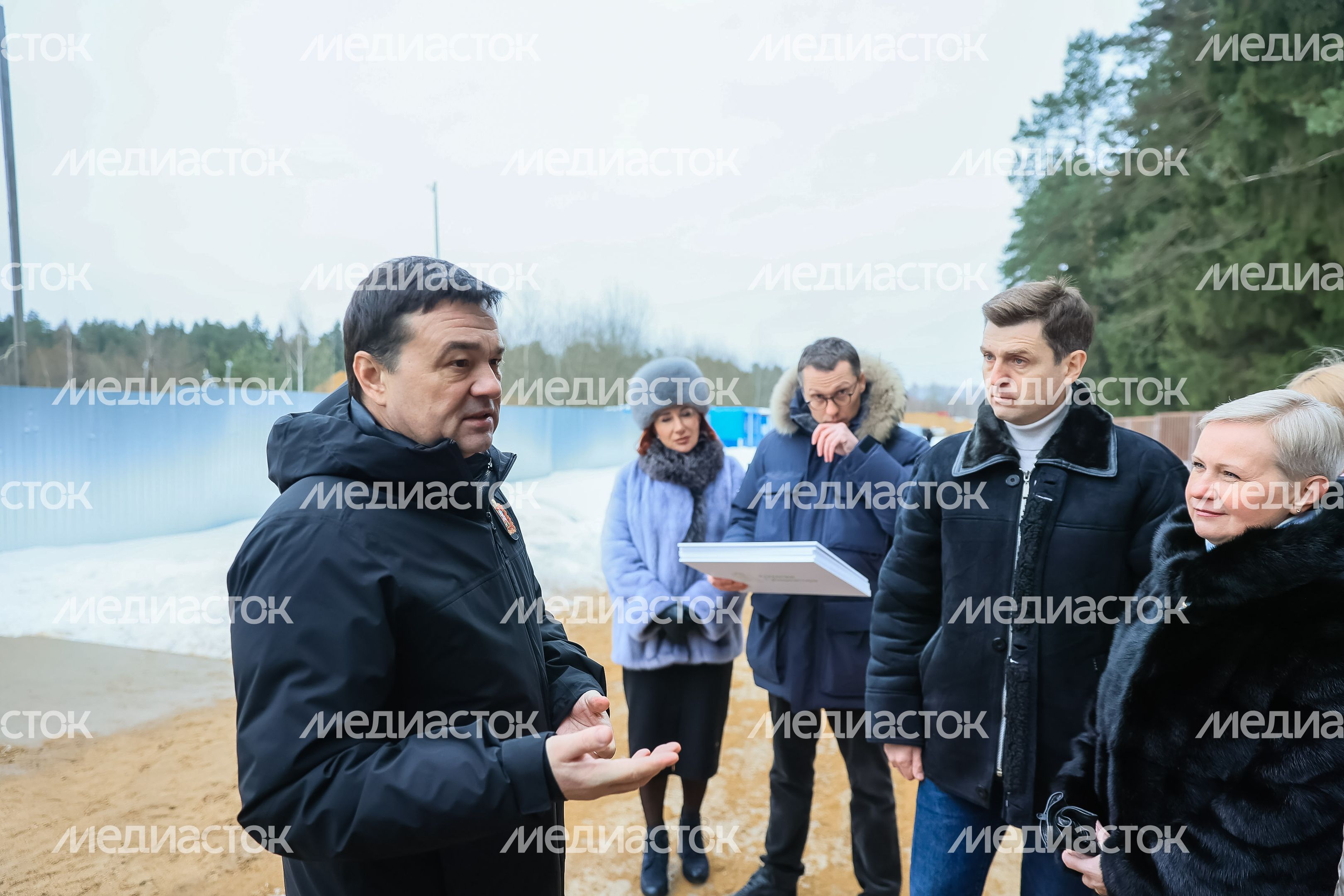 Общение губернатора с жителями Павловской слободы​