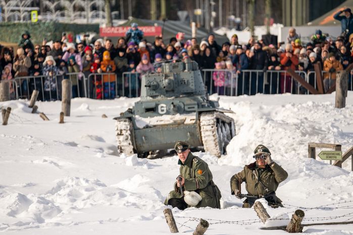 Военно-историческая реконструкция «На безымянной высоте» в парке «Патриот» Одинцовского округа