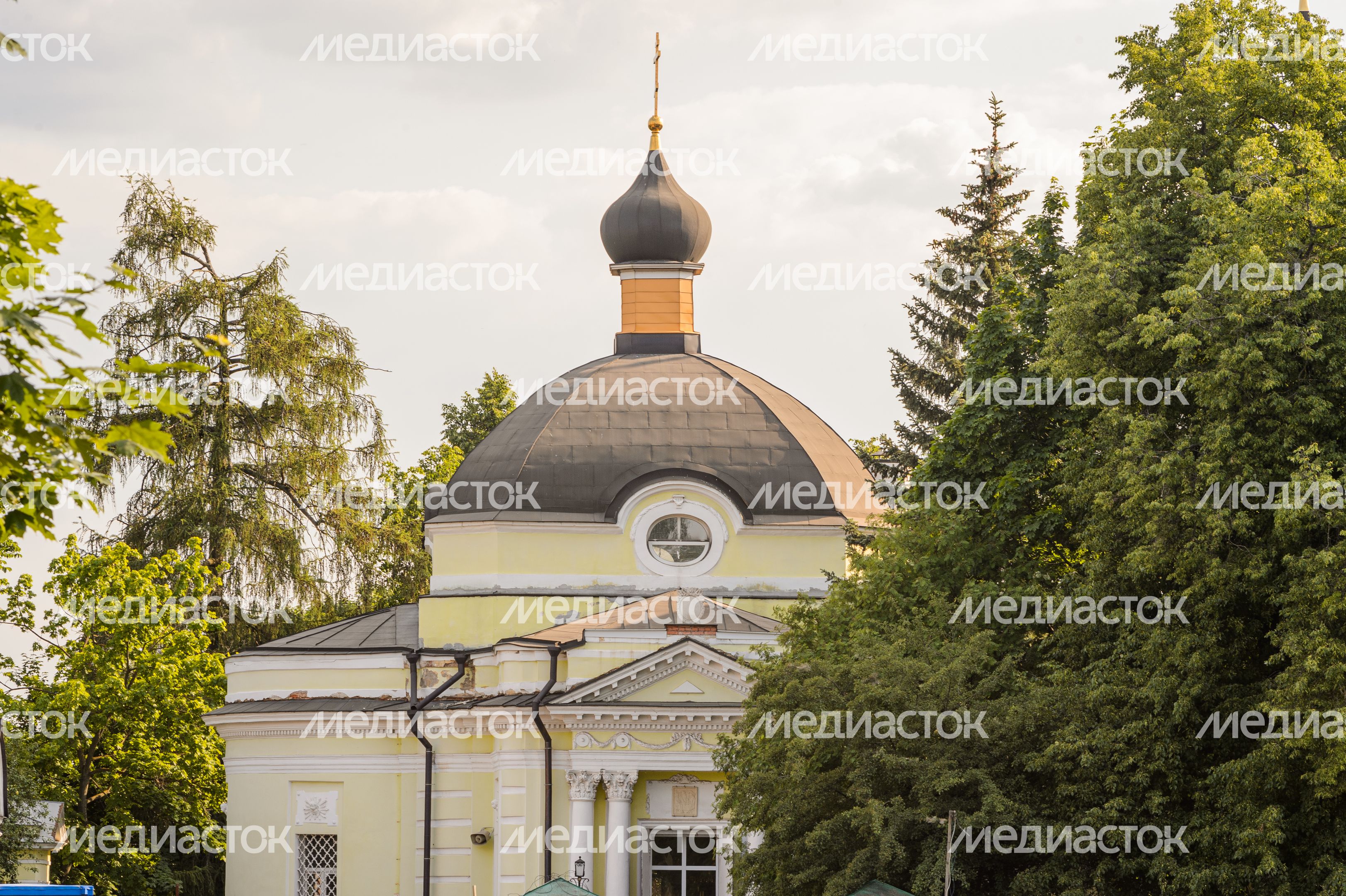 Церковь Троицы Живоначальной