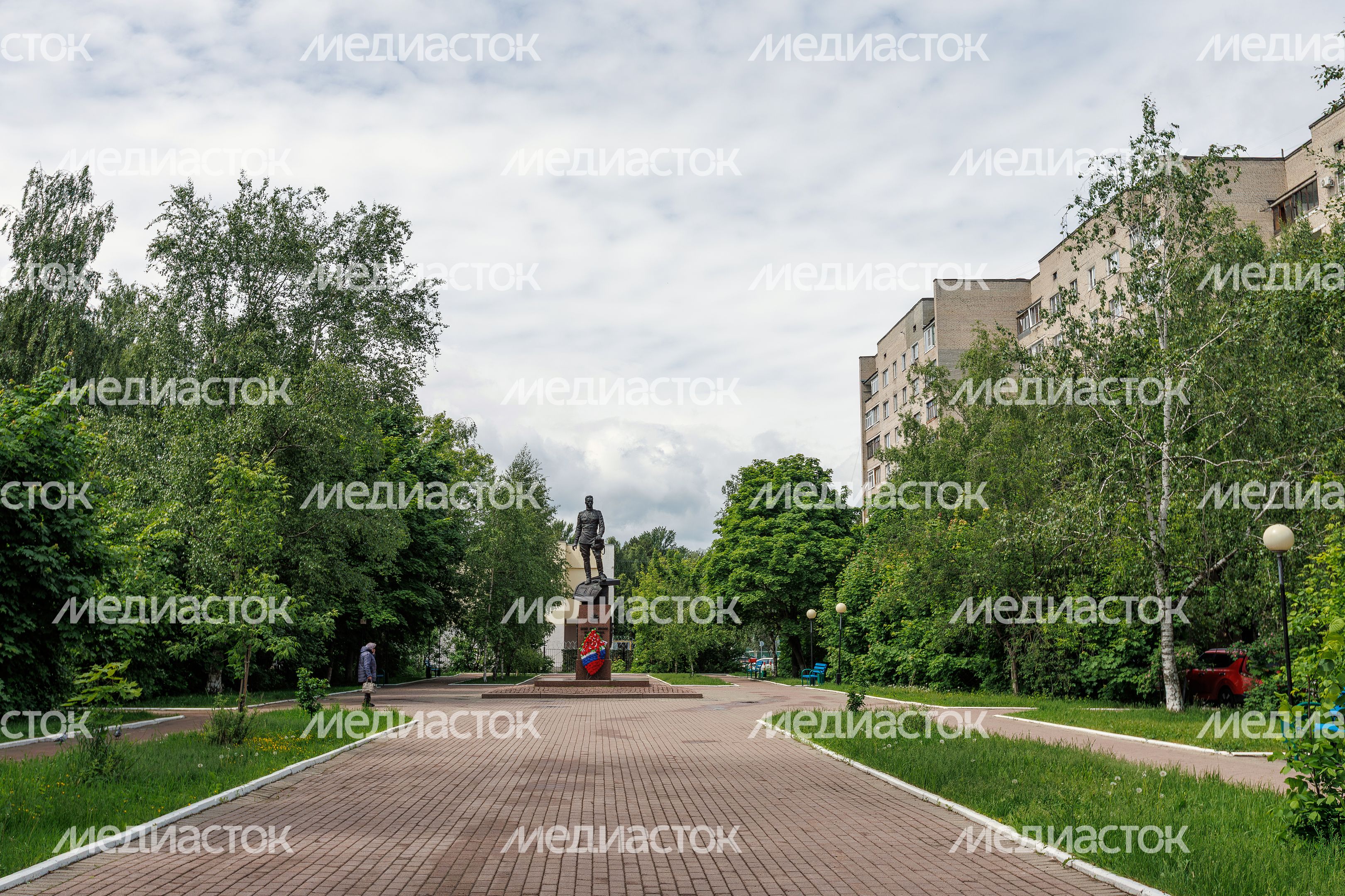 Памятник «Защитникам неба Отечества» в микрорайоне Заря (Балашиха)