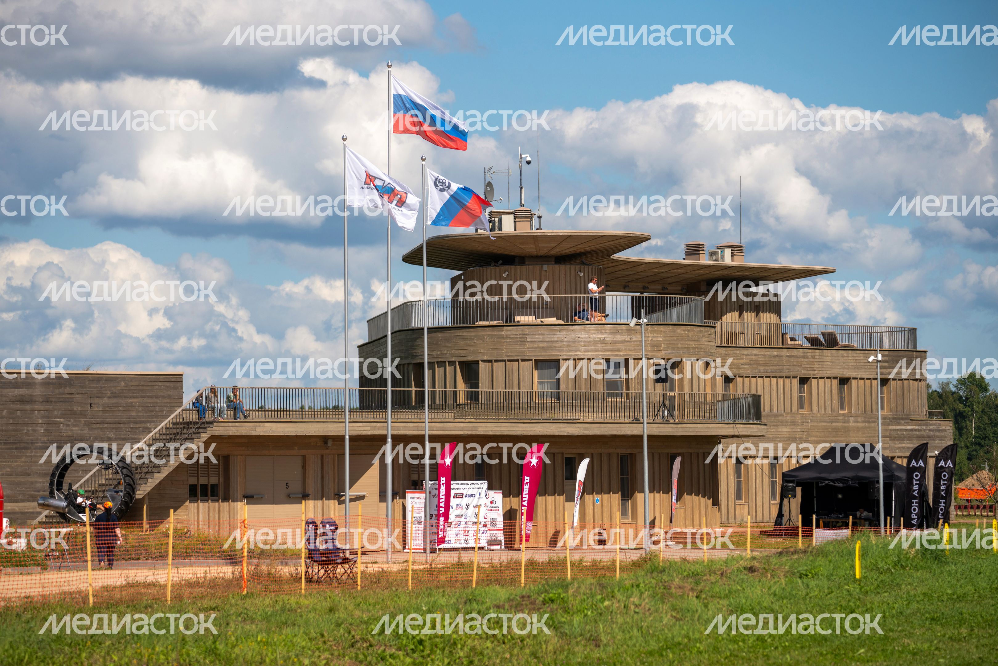 Первенство Москвы и Московской области по автокроссу на багги на трассе «Алискино Моторспорт Арена» в Можайском округе