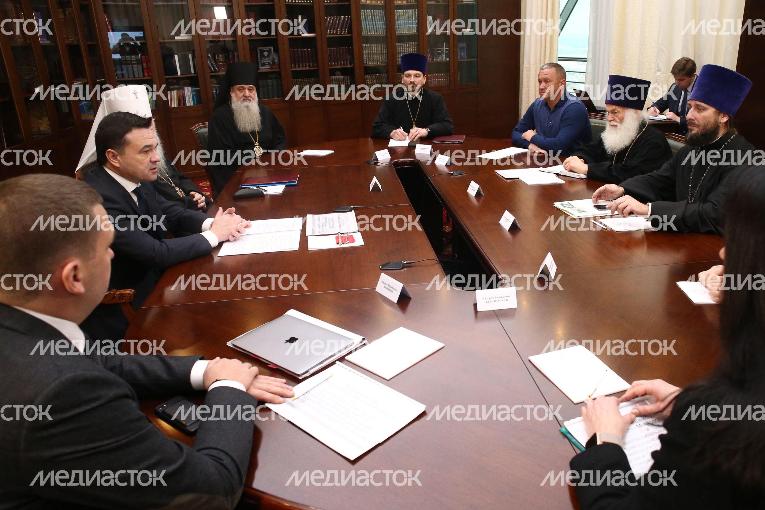 IV заседание Попечительского совета Благотворительного Фонда Московской епархии по восстановлению порушенных святынь IV заседание Попечительского совета Благотворительного Фонда Московской епархии по восстановлению порушенных святынь