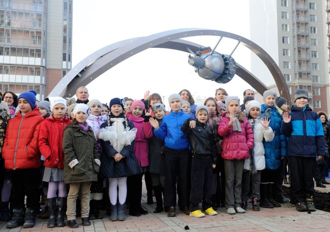 Открытие Аллеи Космонавтов в Красногорске