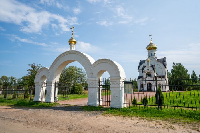 Церковь благоверной царицы Тамары в поселке Часцы Одинцовского округа