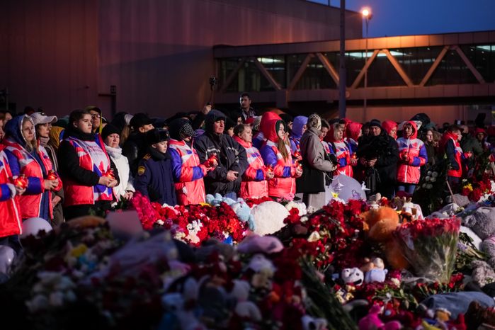 Акция памяти «Журавли» прошла на девятый день после теракта в "Крокус Сити Холле"