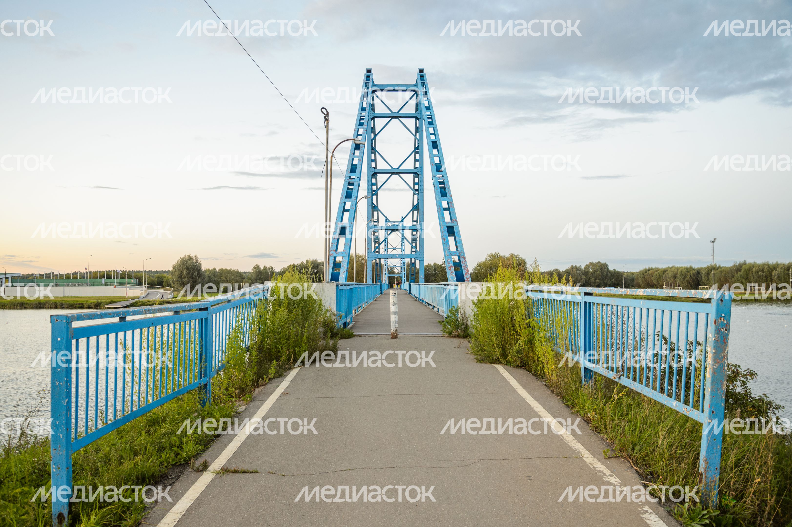 Бронницы. "Крымский мост" Бронницы. "Крымский мост"