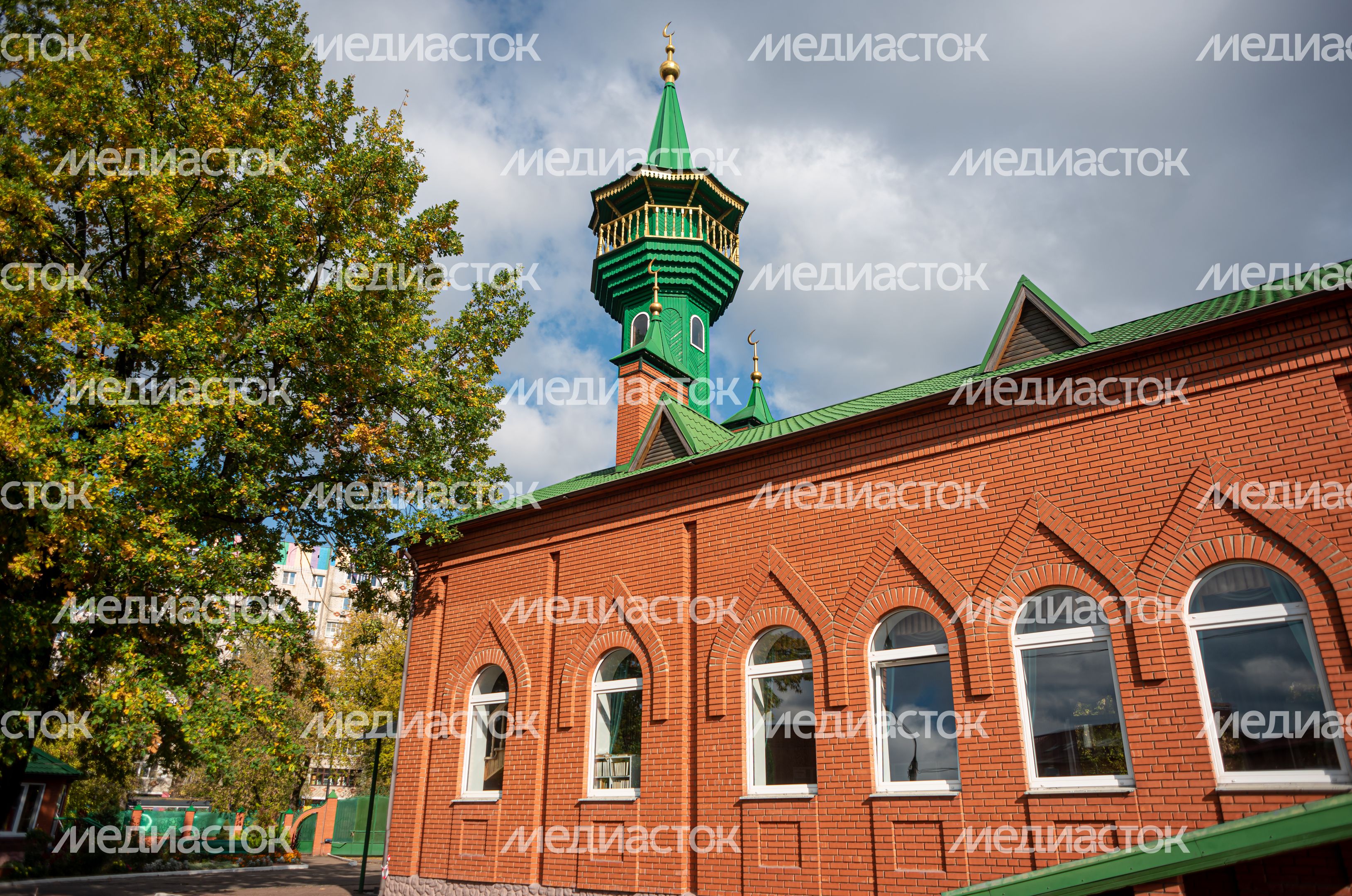 Осенние виды Мечети Имама Равиля в городе Щёлково Осенние виды Мечети Имама Равиля в городе Щёлково