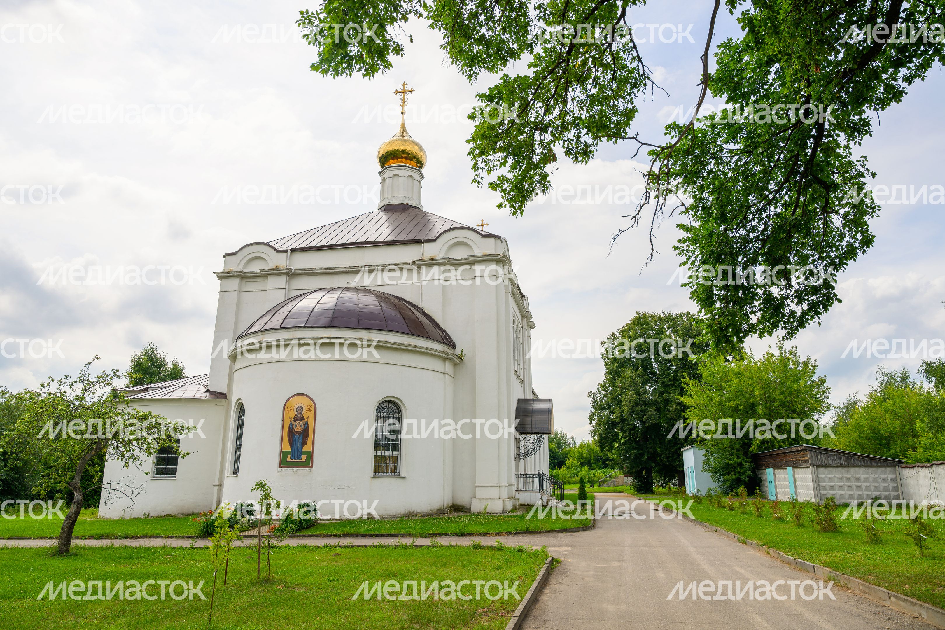 Церковь иконы Божией Матери "Знамение" в Амерево