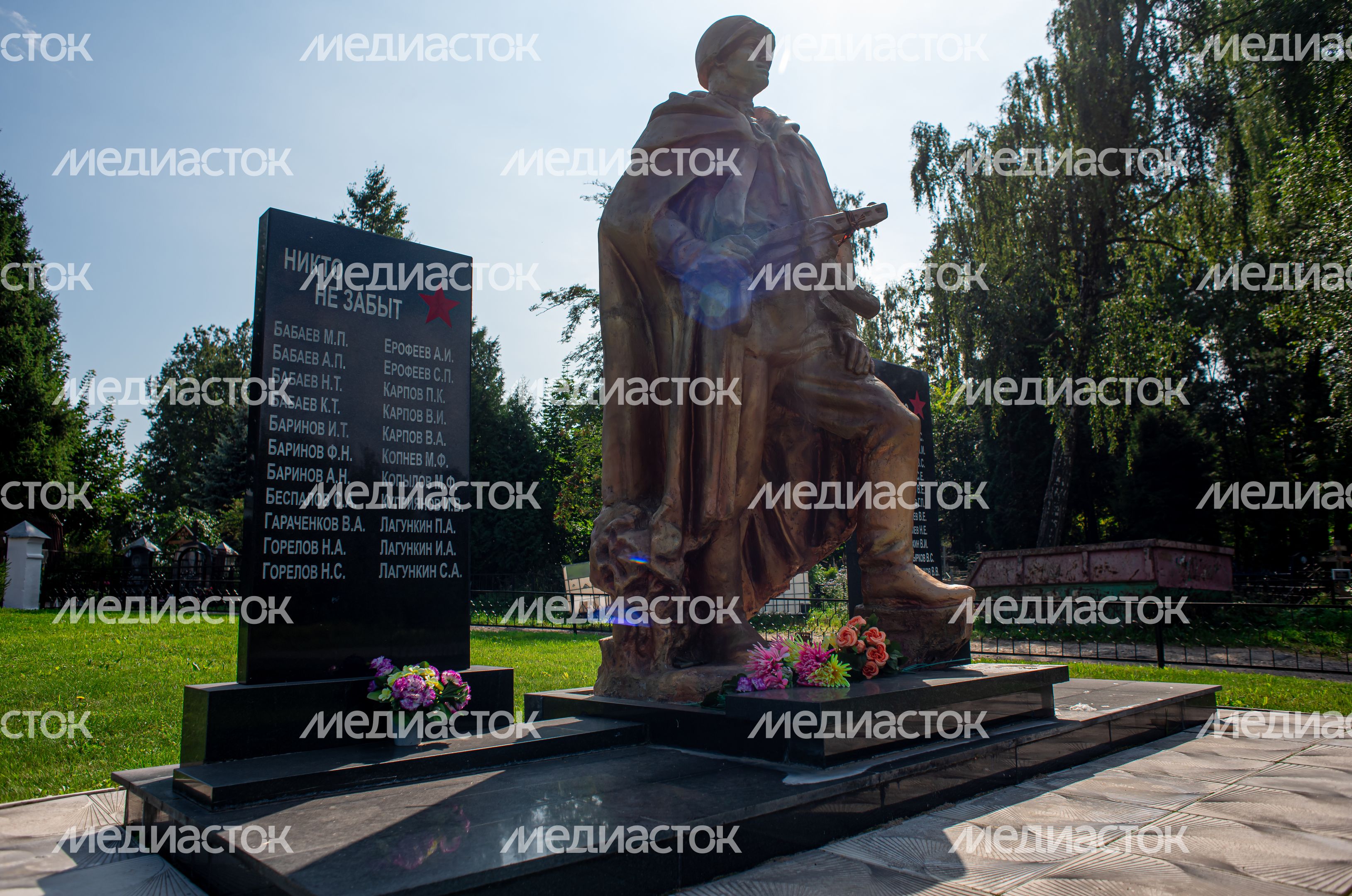 Летние виды церкви Сергия Радонежского в Комягино