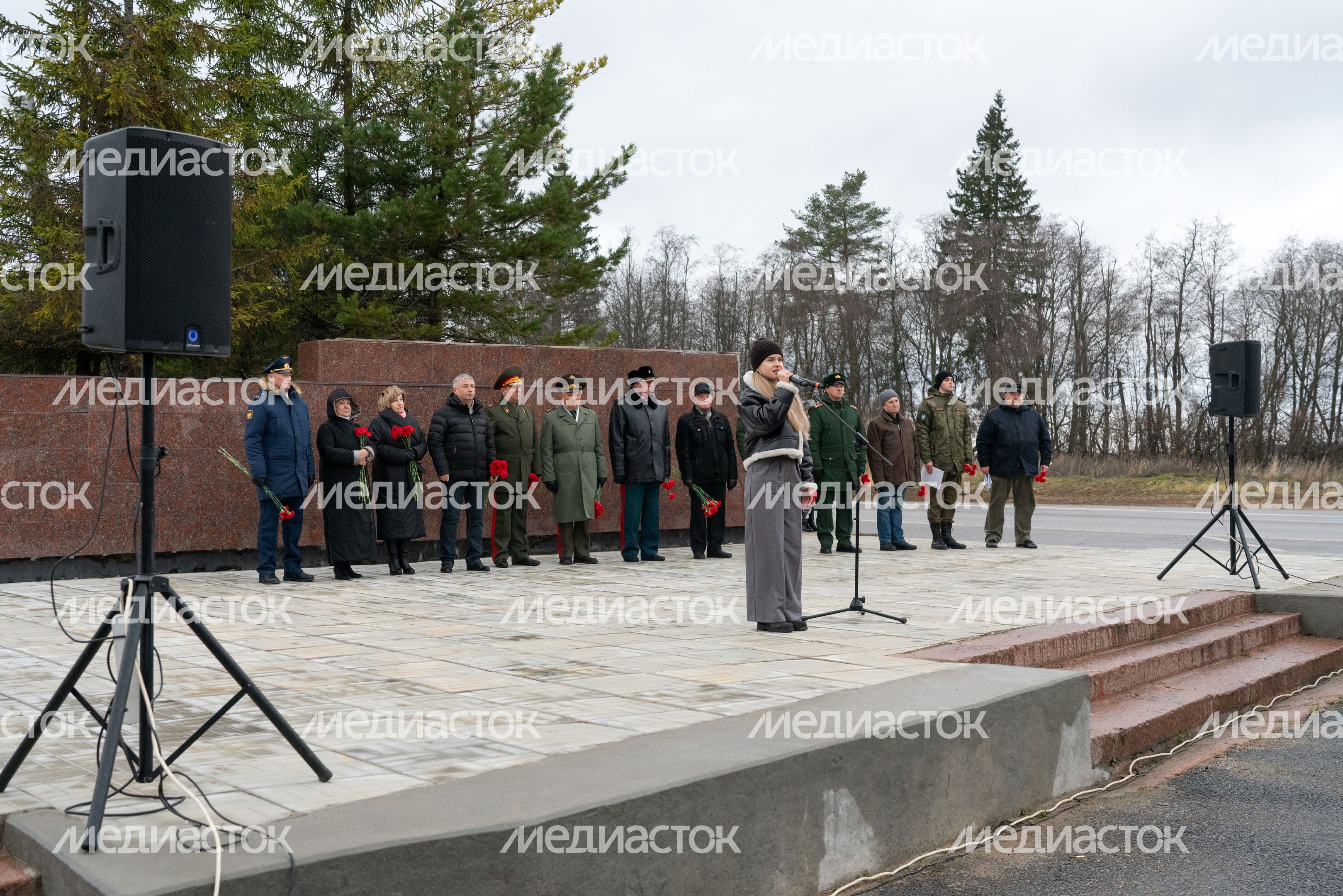 Торжественное мероприятие, посвященное подвигу 11 героев-саперов, в Волоколамском округе Торжественное мероприятие, посвященное подвигу 11 героев-саперов, в Волоколамском округе