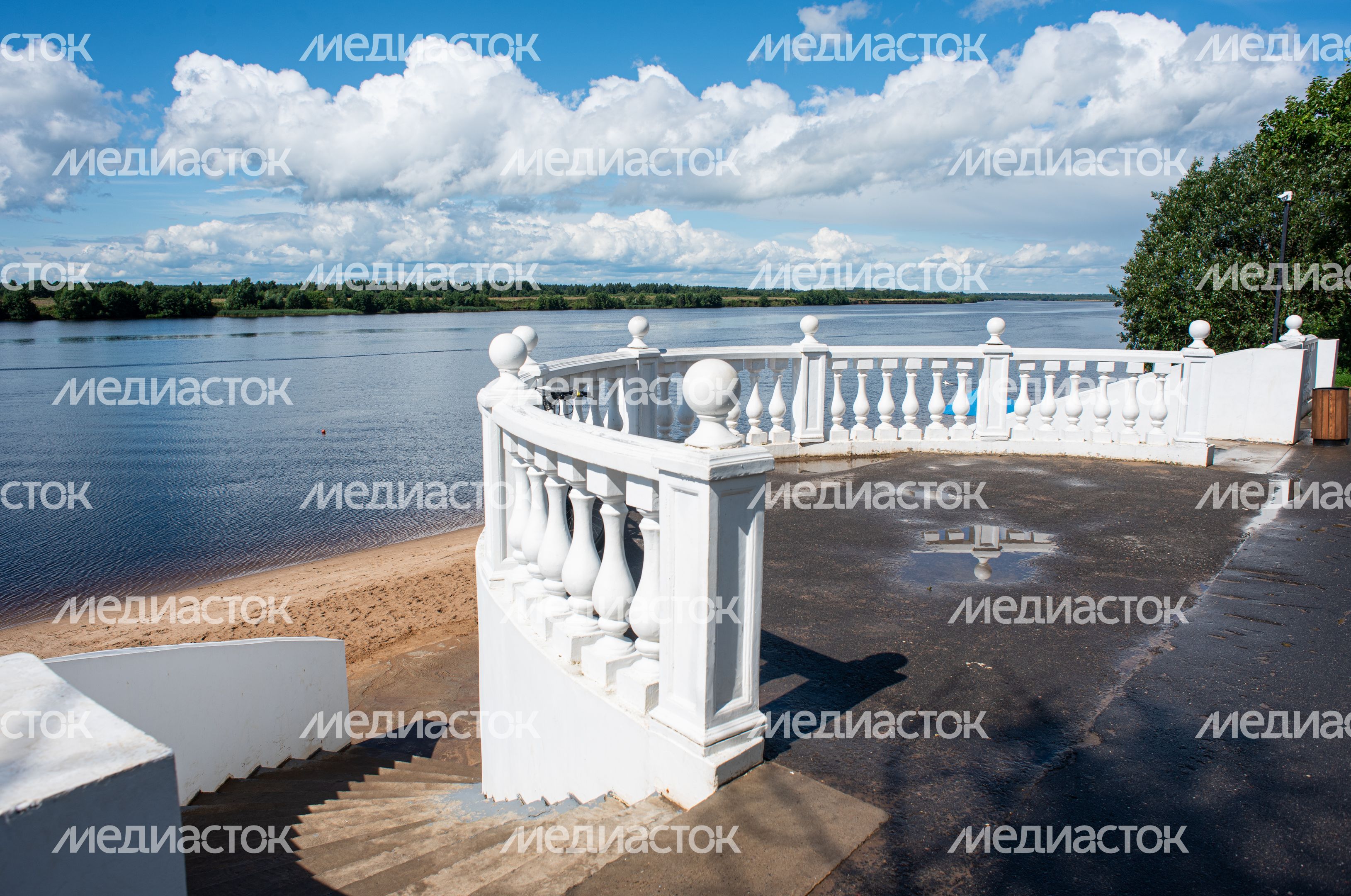 Летние виды города Дубна