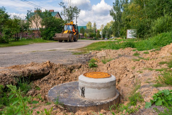 Ремонт трубопровода холодного водоснабжения в поселке Бородинское Поле Можайского округа