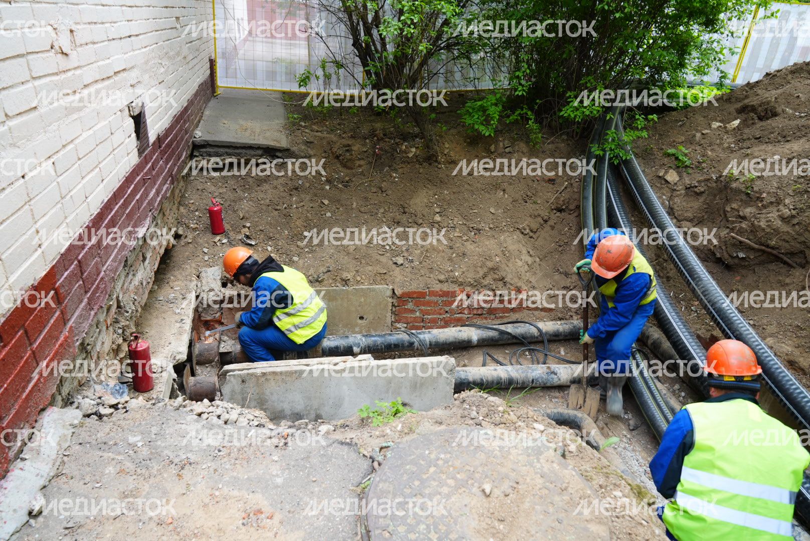 Проверка губернатором ремонта теплосетей в Химках