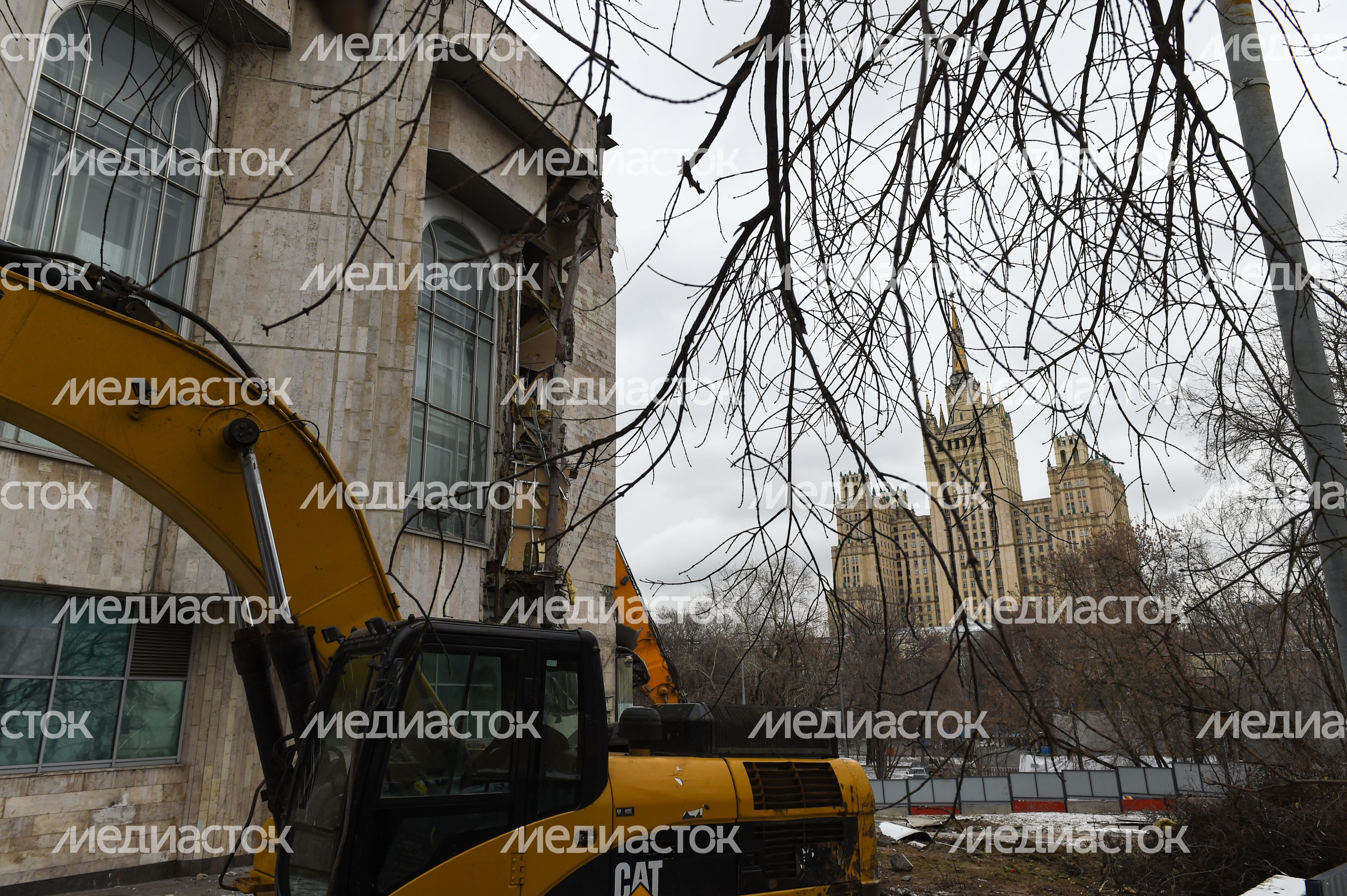Снос кинотеатра «Соловей» в Москве