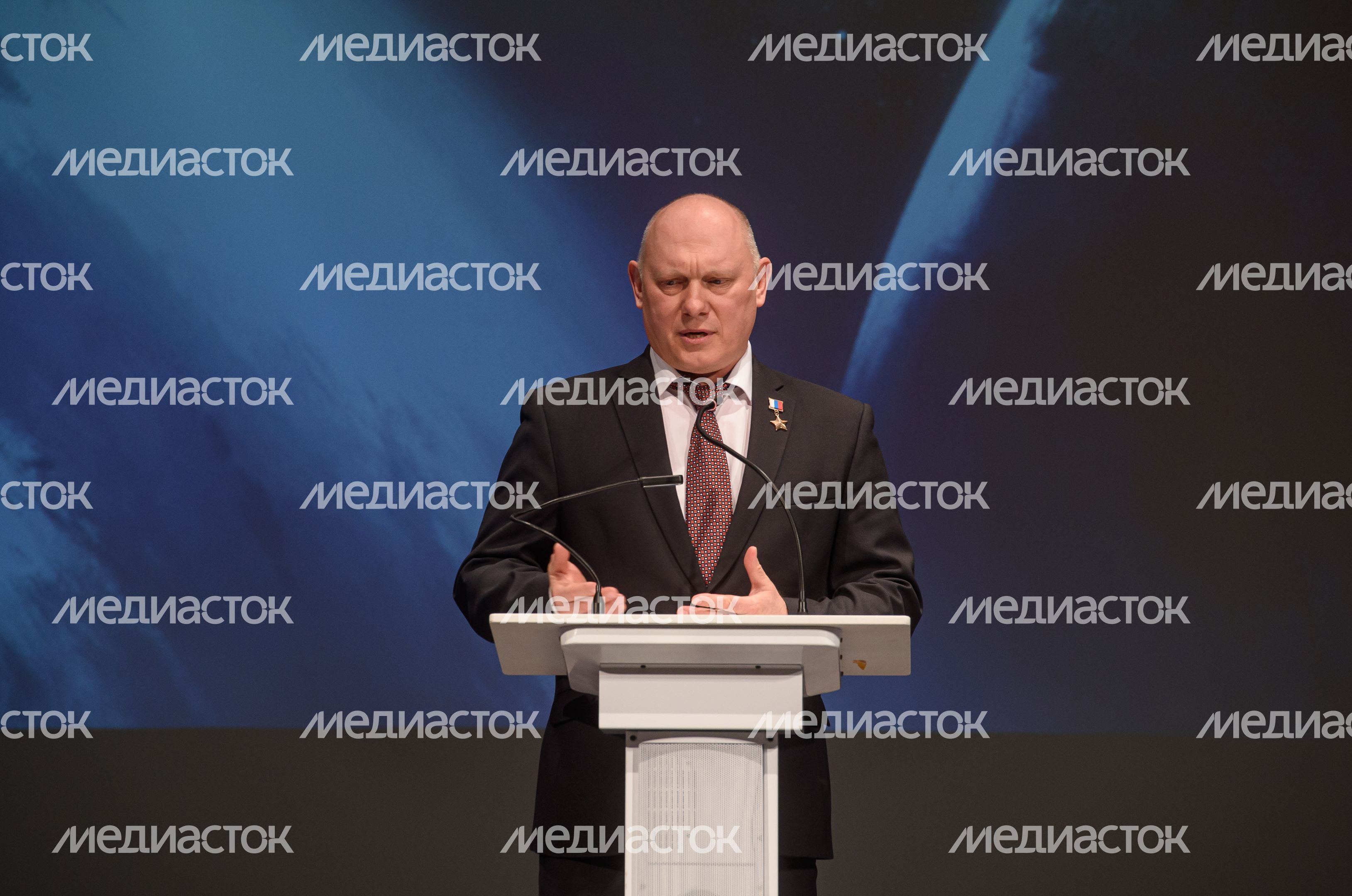 Торжественная встреча космонавтов и астронавтов 67-й длительной экспедиции на МКС