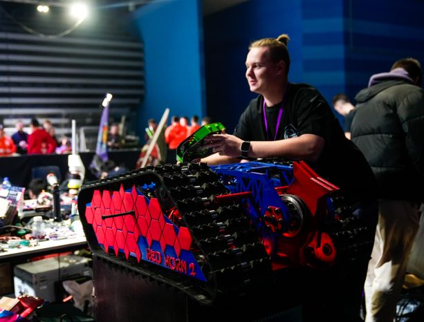 Финал международного чемпионата «Битва роботов» в Мытищах