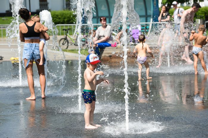 Жаркая погода в Москве