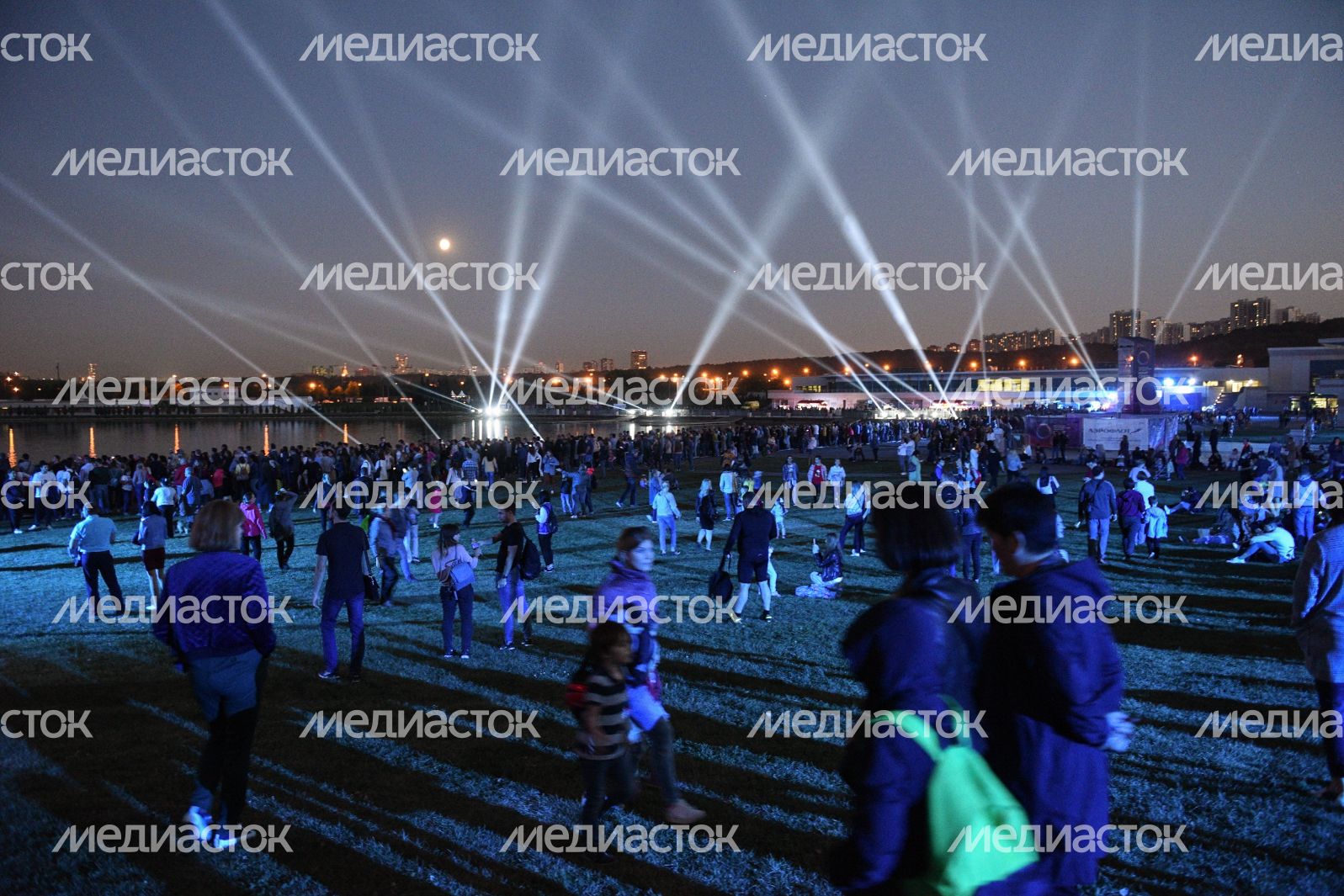Открытие фестиваля «Круг света» — 2018 в Москве