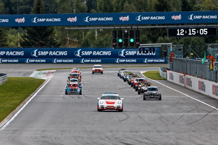 VI этап российской серии кольцевых гонок на автодроме Moscow Raceway