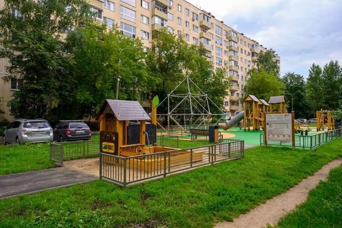 Новая детская площадка на улице Победы в Электростали