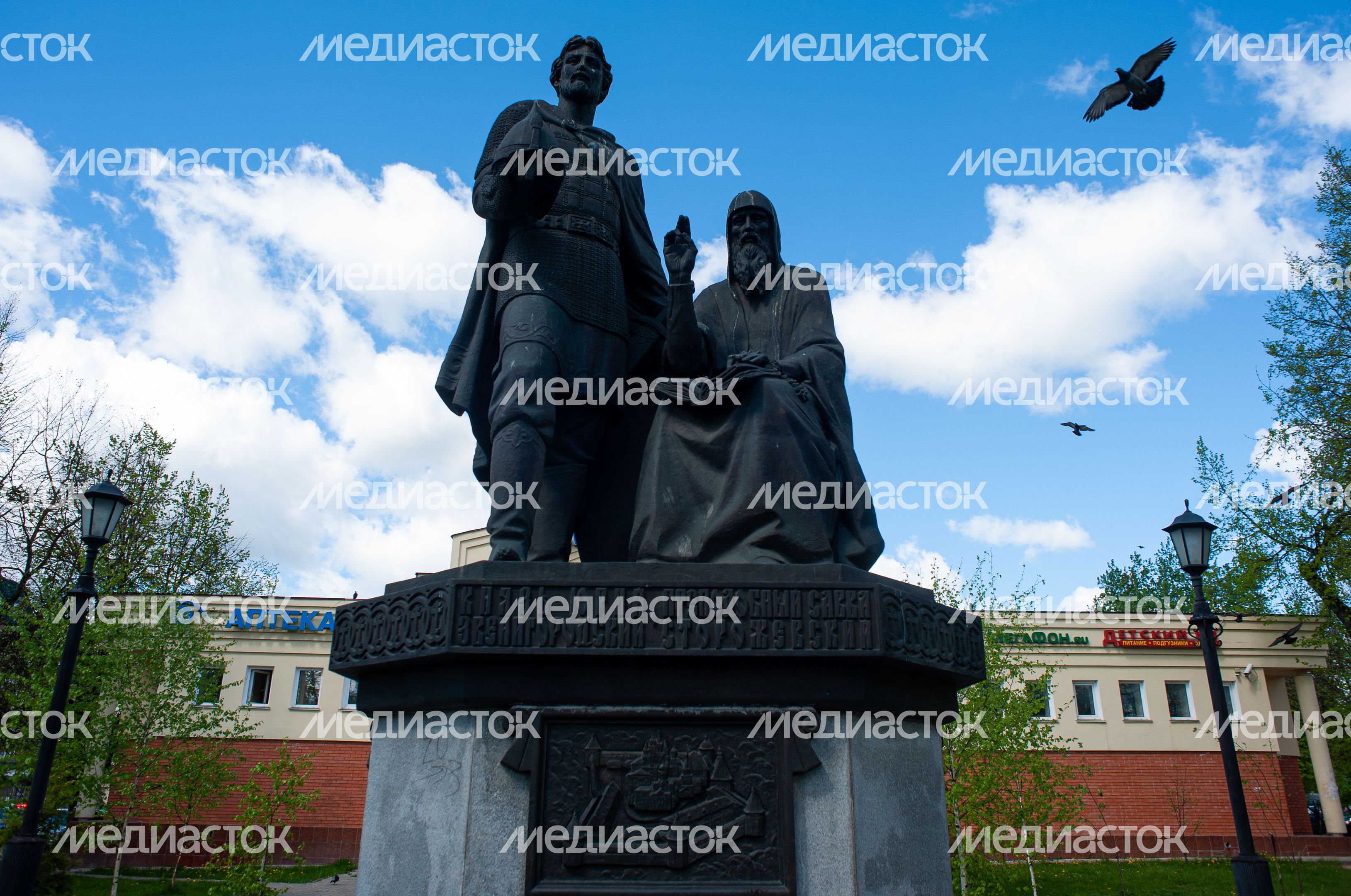 Летние виды города Звенигород