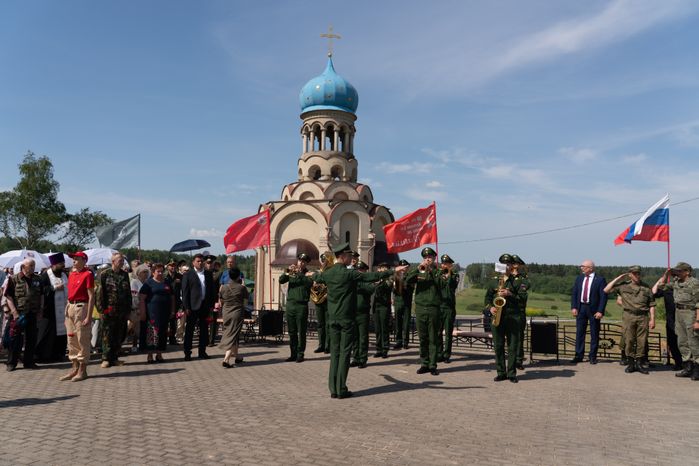 Перезахоронение солдат ВОВ в деревне Ельня