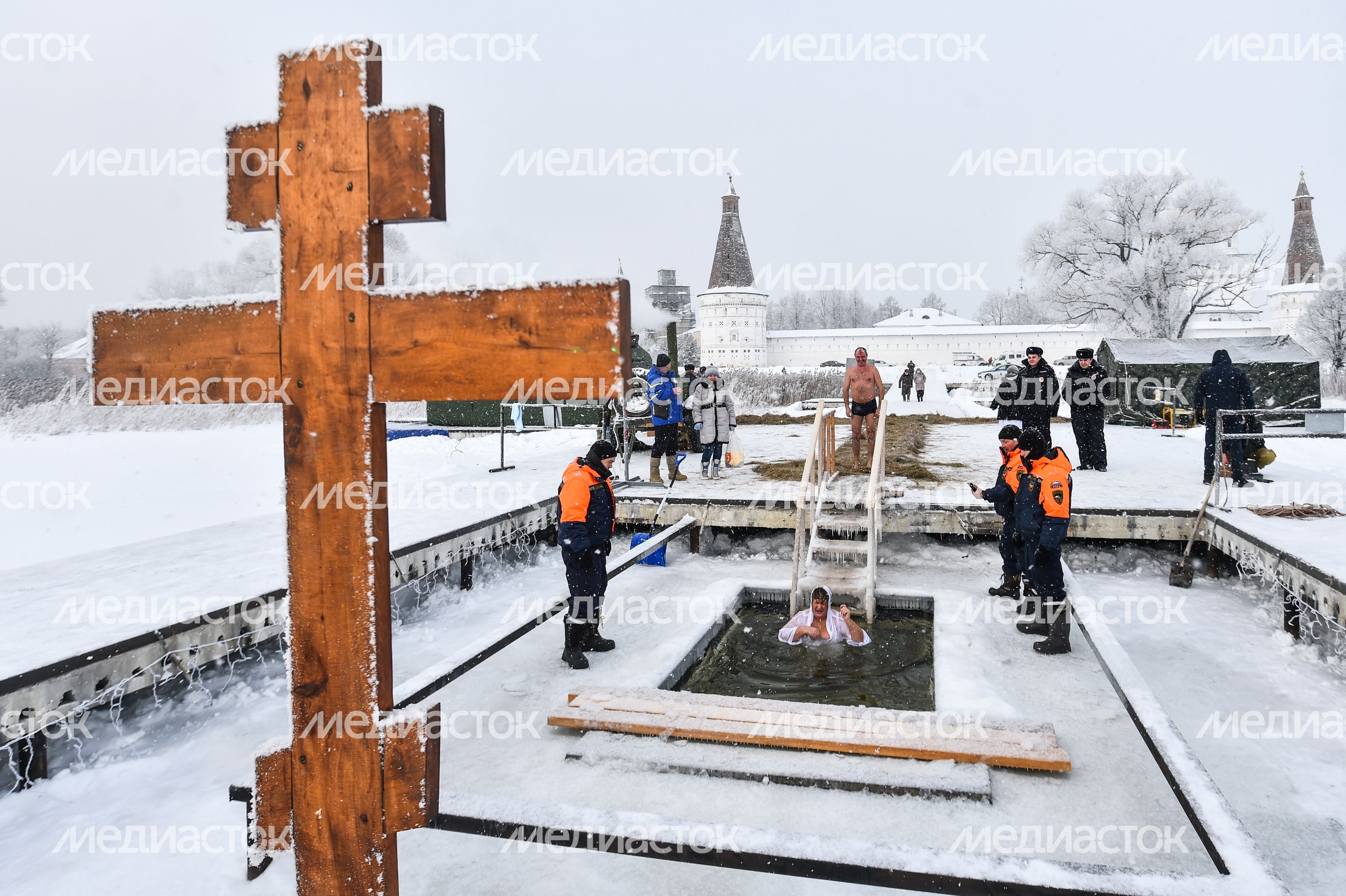 Крещенские купания в Подмосковье