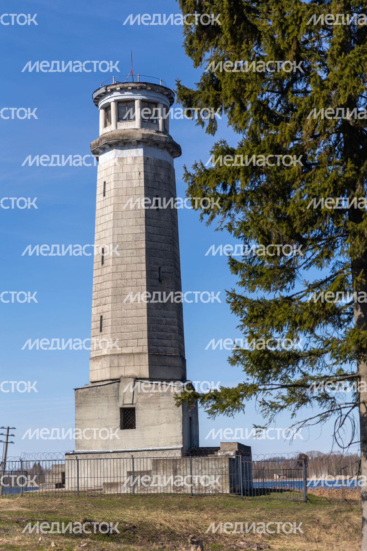 Большой Волжский маяк