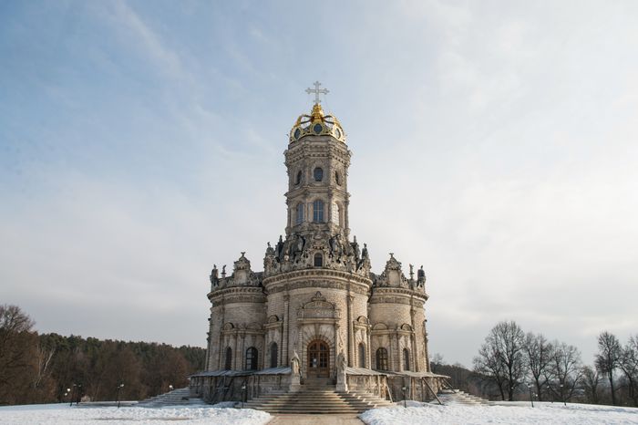 Храм Знамения Богородицы в поселке Дубровицы
