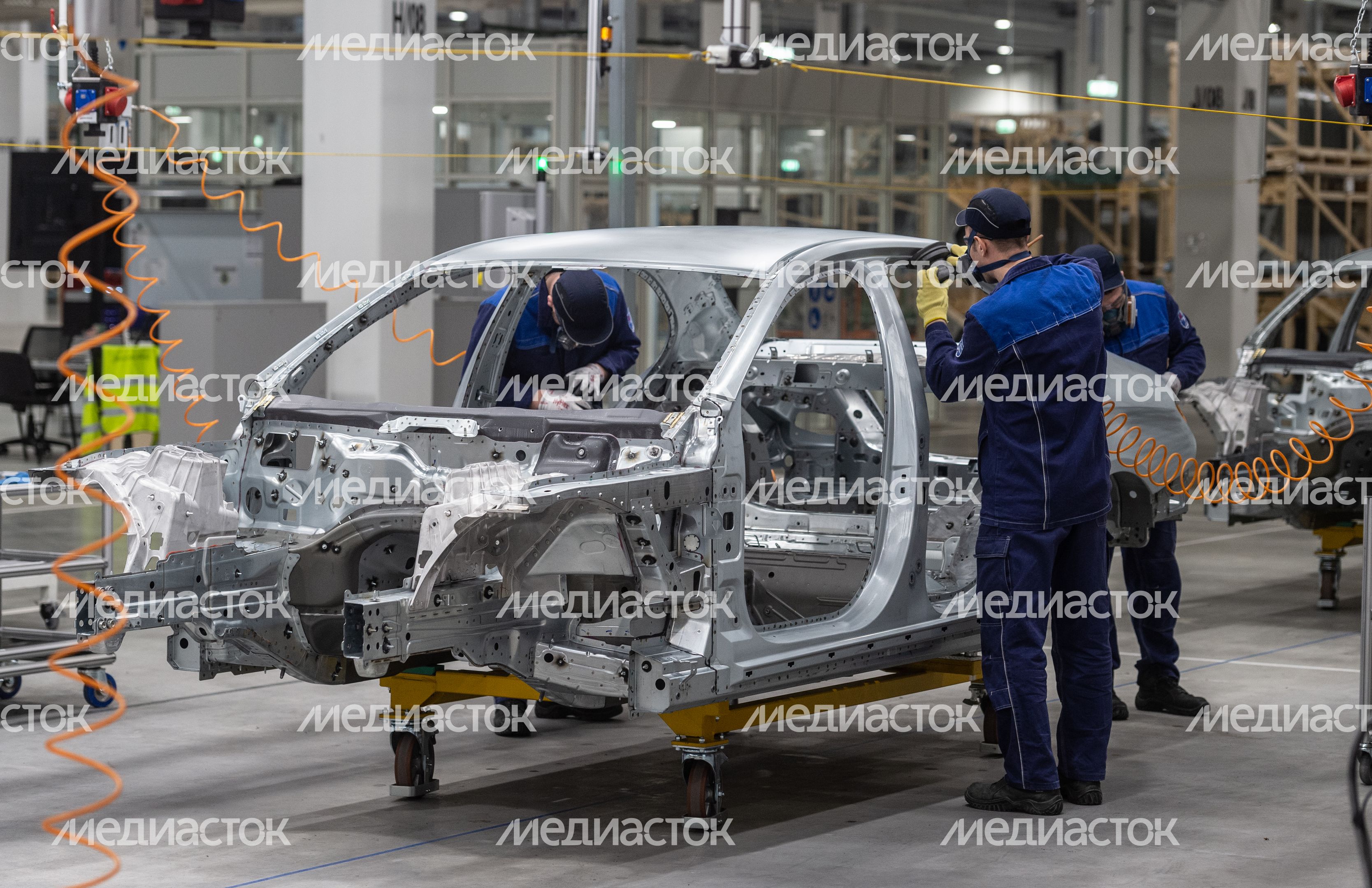 Открытие автомобильного завода Mercedes‑Benz в Подмосковье