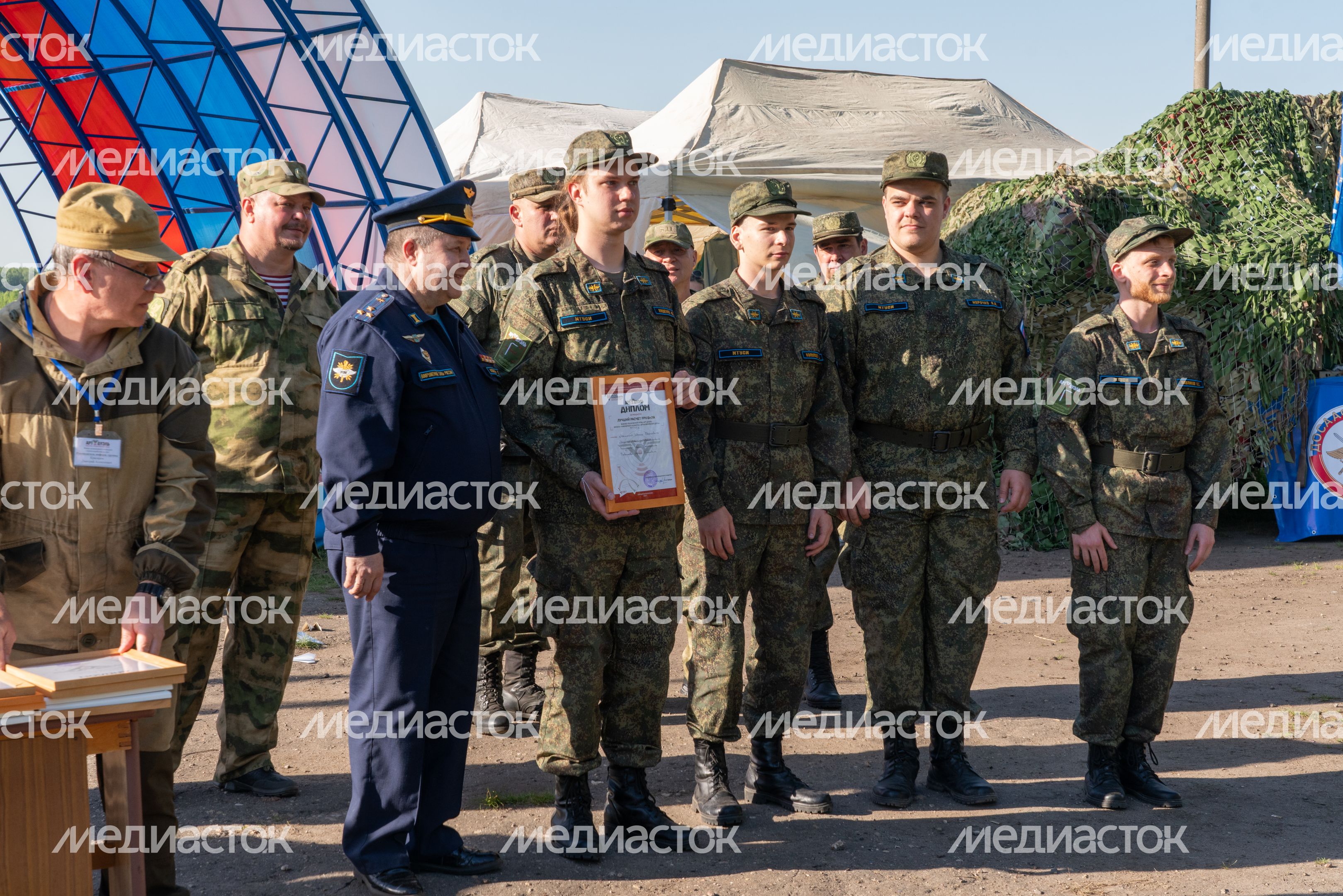 Военно-техническая игра "Арт-дуэль-2024" на аэродроме Волосово